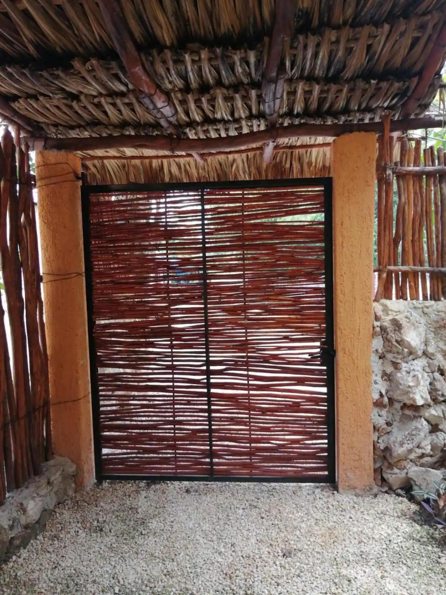 Suites De Piedra Y Colores En Chichen Itza Pisté Eksteriør bilde